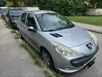 Gebraucht Peugeot 206 Basis 75 PS (55 kW) 2010 Grau Limousine