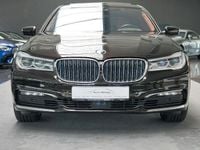 Gebraucht BMW 740 190 PS (139 kW) 2017 Braun Limousine