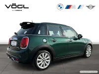Gebraucht Mini Cooper SD Chili 170 PS (125 kW) 2019 British racing green Kleinwagen