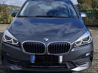 Gebraucht BMW 218 Advantage 150 PS (110 kW) 2020 Grau Kombi