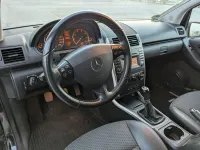 Gebraucht Mercedes A160 Avantgarde 95 PS (69 kW) 2010 Schwarz Kleinwagen