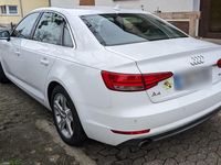 Gebraucht Audi A4 150 PS (110 kW) 2016 Weiß Limousine