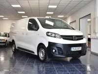 Gebraucht Opel Vivaro-e Combi Edition 150 PS (110 kW) 2021 Jade weiss/arktis weiss Van / Kleinbus