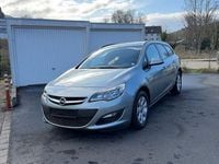 Gebraucht Opel Astra Energy 110 PS (80 kW) 2014 Silber Limousine