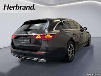 Gebraucht Mercedes E220 Avantgarde 197 PS (144 kW) 2025 Metalliclack graphitgrau Kombi