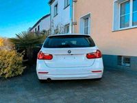 Gebraucht BMW 320 184 PS (135 kW) 2015 Weiß Kombi