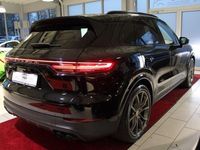 Gebraucht Porsche Cayenne Platinum Edition 462 PS (339 kW) 2022 Chromitschwarz SUV