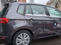 Gebraucht VW Golf VII LOUNGE 110 PS (80 kW) 2015 Violet Limousine