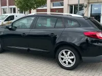 Gebraucht Renault Mégane III LIMITED 110 PS (80 kW) 2015 Schwarz Limousine