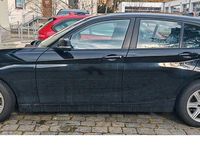 Gebraucht BMW 114 102 PS (75 kW) 2014 Schwarz Kleinwagen