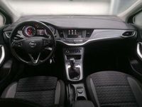 gebraucht Opel Astra SportsTourer 1.2T MT6 Edition Navi