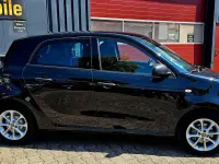 Gebraucht Smart ForFour Pure 71 PS (52 kW) 2016 Schwarz Kleinwagen