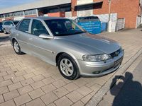 Gebraucht Opel Vectra 101 PS (74 kW) 2001 Silber Limousine