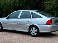 Gebraucht Opel Vectra 101 PS (74 kW) 2001 Silber Limousine