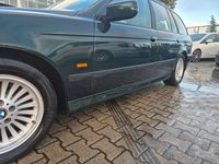 Gebraucht BMW 540 286 PS (210 kW) 2000 Grün Kombi
