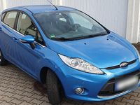 Gebraucht Ford Fiesta Titanium 95 PS (69 kW) 2011 Blau Kleinwagen
