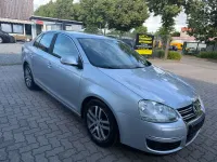 Gebraucht VW Jetta Sportline 150 PS (110 kW) 2007 Silber Limousine