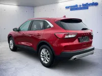 Gebraucht Ford Kuga Titanium 150 PS (110 kW) 2022 Lucid red metallic SUV