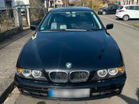 Gebraucht BMW 530 193 PS (141 kW) 2001 Schwarz Kombi