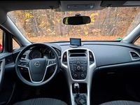 Gebraucht Opel Astra Color Edition 120 PS (88 kW) 2012 Rot Limousine