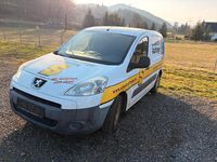 Gebraucht Peugeot Partner 90 PS (66 kW) 2011 Weiß Van / Kleinbus