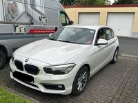 Gebraucht BMW 116 Sport Line 116 PS (85 kW) 2015 Weiß Kleinwagen