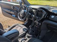 Second-hand Mini ONE 102 CP (75 kW) 2020 Negru Hatchback