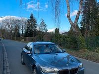 Gebraucht BMW 740 306 PS (225 kW) 2012 Grau Limousine