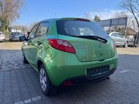 Second-hand Mazda 2 Impuls 75 CP (55 kW) 2009 Verde Hatchback