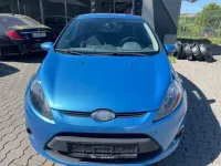 Usata Ford Fiesta Trend 60 CV (44 kW) 2010 Blu Berlina