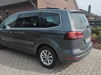 Gebraucht VW Sharan 150 PS (110 kW) 2020 Grau Van / Kleinbus