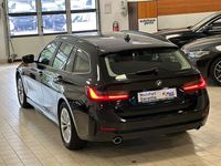 Gebraucht BMW 318 Advantage 150 PS (110 kW) 2022 Schwarz Limousine