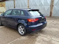 Gebraucht Audi A3 Comfort 131 PS (96 kW) 2019 Blau Limousine