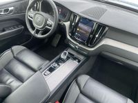 Gebraucht Volvo XC60 Plus 197 PS (144 kW) 2023 Onyx black / metallic SUV