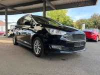 Gebraucht Ford Grand C-Max Titanium 125 PS (91 kW) 2018 Iridiumschwarz metallic Van / Kleinbus
