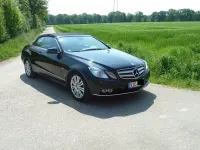 Gebraucht Mercedes E200 184 PS (135 kW) 2010 Schwarz Cabrio