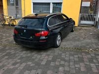 Gebraucht BMW 520 190 PS (139 kW) 2011 Schwarz Kombi