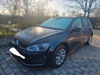 Gebraucht VW Golf VII LOUNGE 110 PS (80 kW) 2015 Schwarz Limousine