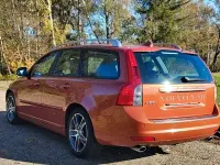 Gebraucht Volvo V50 Summum 177 PS (130 kW) 2011 Orange Kombi