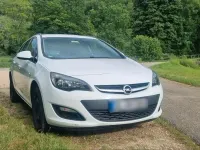 Gebraucht Opel Astra 110 PS (80 kW) 2015 Weiß Kombi