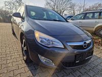 Gebraucht Opel Astra Edition 120 PS (88 kW) 2012 Karbongrau Limousine