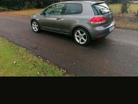Gebraucht VW Golf VI Team 105 PS (77 kW) 2010 Grau Kleinwagen