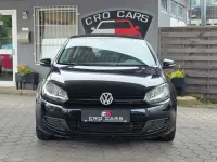 Gebraucht VW Golf VI Trendline 102 PS (75 kW) 2009 Deep black perleffekt Kleinwagen