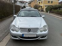 Gebraucht Mercedes C230 204 PS (150 kW) 2007 Silber Coupé