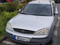 Gebraucht Ford Mondeo 145 PS (106 kW) 2002 Silber Kombi