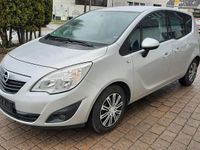 Gebraucht Opel Meriva Design Edition 101 PS (74 kW) 2011 Silber Van / Kleinbus
