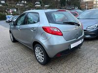 Gebraucht Mazda 2 Edition 75 PS (55 kW) 2013 Silber Limousine