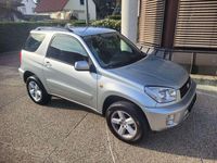 Gebraucht Toyota RAV4 150 PS (110 kW) 2002 Silber SUV