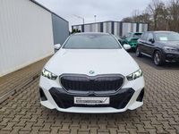 Gebraucht BMW 520 Performance 190 PS (139 kW) 2025 Weiss Kombi
