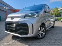 Gebraucht Toyota Proace Verso 177 PS (130 kW) 2024 Grau Kombi